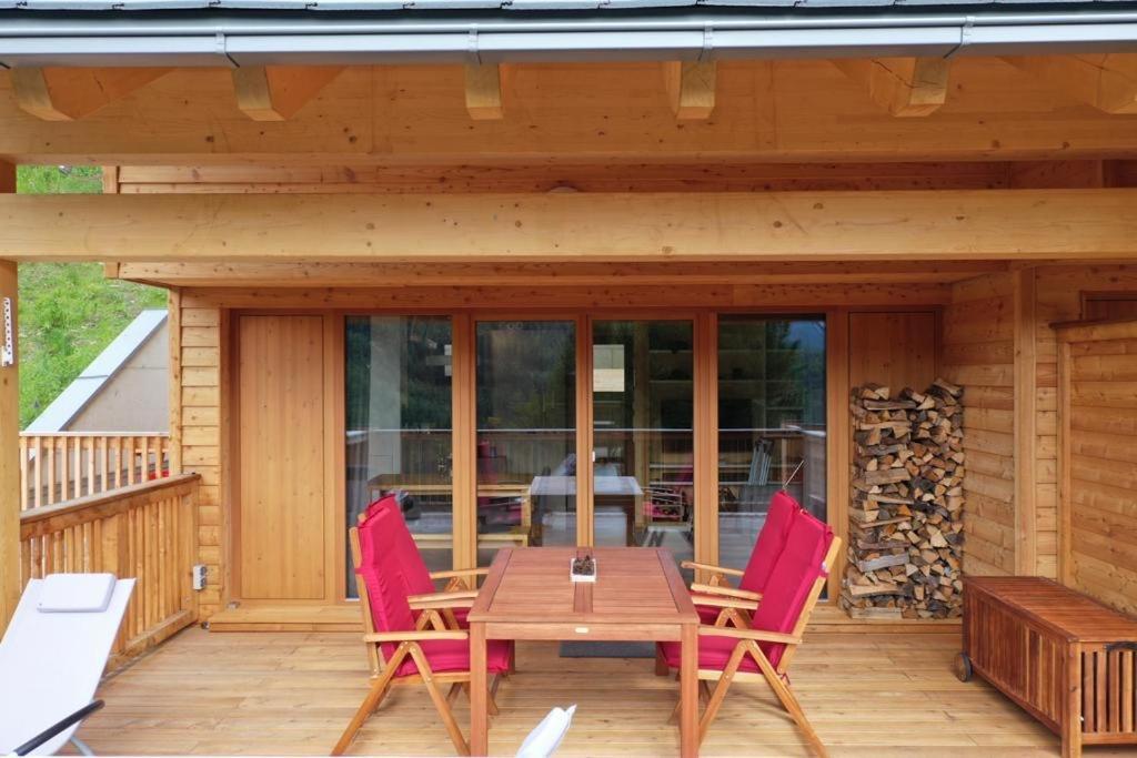 Auszeit Ferienhaus für 6 Personen ,mit großer Terrasse und Panoramablick, Turracher Höhe -A1 Haus 436 a links- Exterior foto